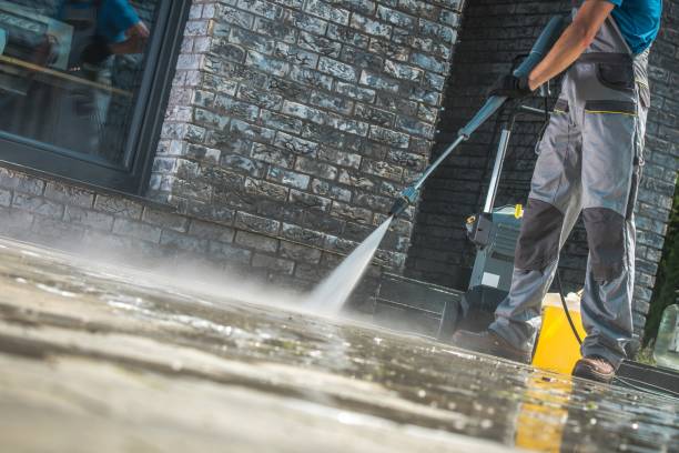Best Factory Floor Cleaning  in Goliad, TX